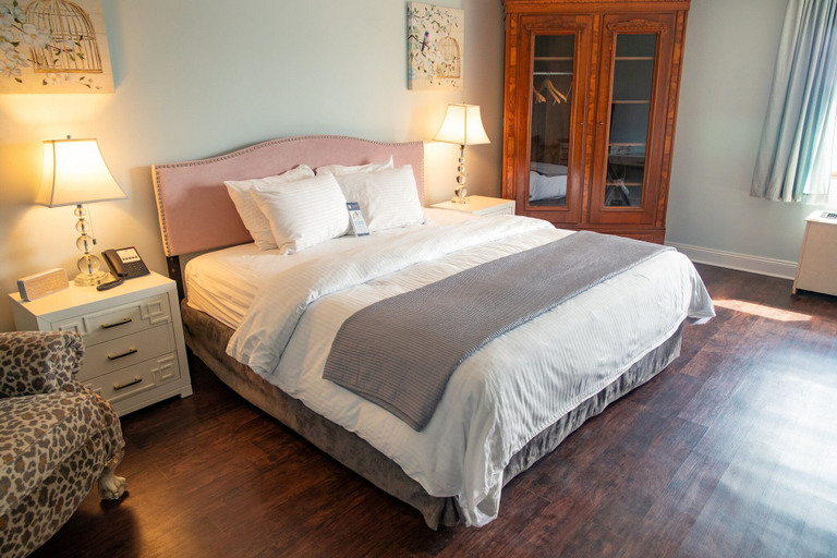 Bedroom 2, Bella Vista Hotel & Suites, Lynchburg