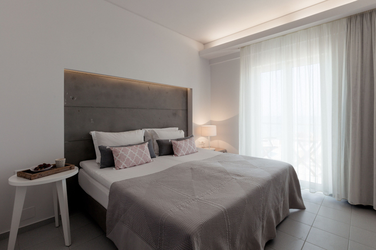 Bedroom 3, Akrogiali Beach Hotel Apartments, Crete