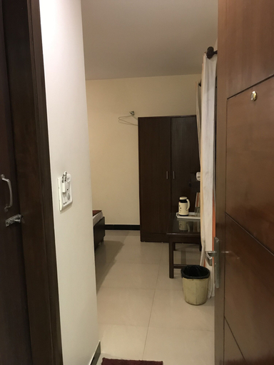 Bedroom 4, Hotel Avtar At New Delhi Railway Station, West