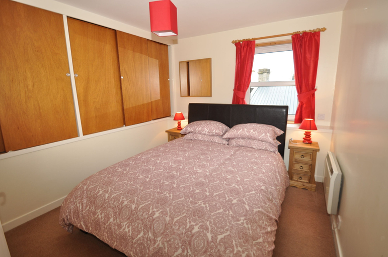 Bedroom 3, 3 Varis Apartments, Moray