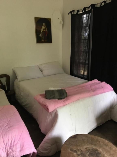 Bedroom 4, Nyangombe Backpackers, Kwekwe
