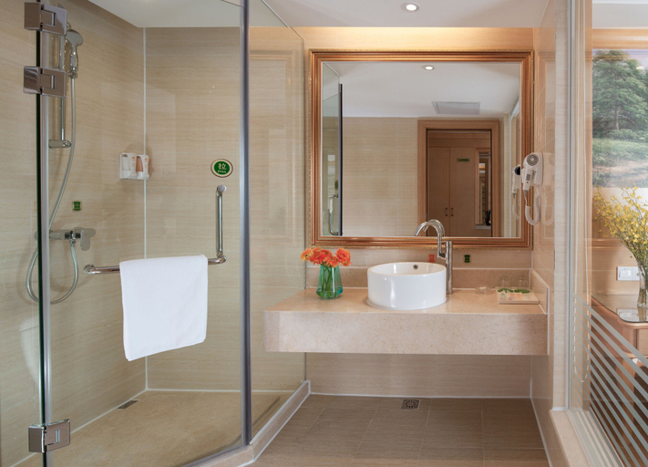 Bathroom 4, Vienna Hotel -Yantian Harbor, Shenzhen
