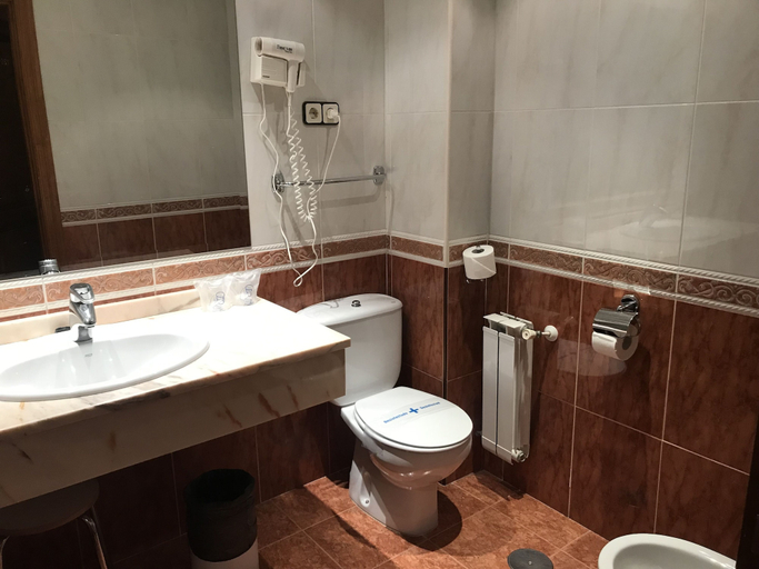 Bathroom, Rural Hotel Las Gacelas, Madrid