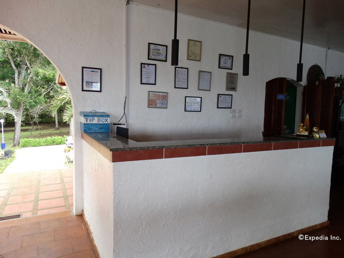Public Area, Blue Star Dive & Resort, Anda