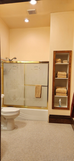 Bathroom 3, The Stampmill Victorian Suites, Lawrence