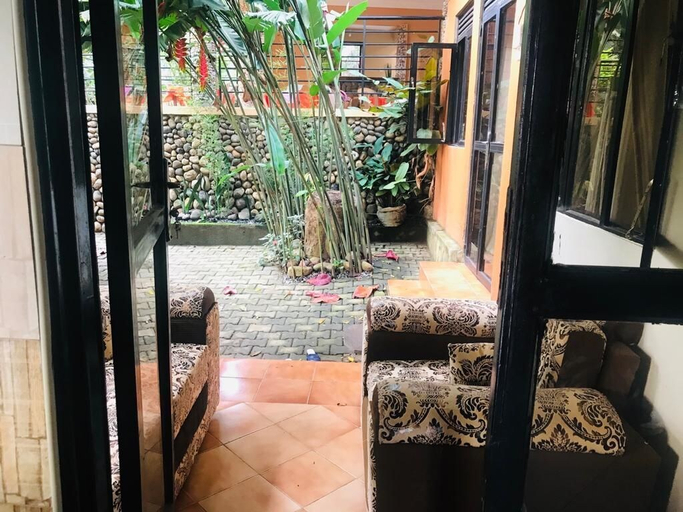 Others 5, Natures Guesthouse, Kampala