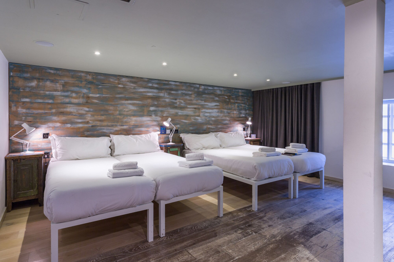 Bedroom 3, Stay Central, Edinburgh
