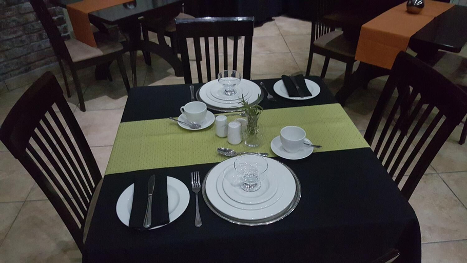 Food & Drinks 4, Almar Exclusive Game Ranch, Dr Ruth Segomotsi Mompati