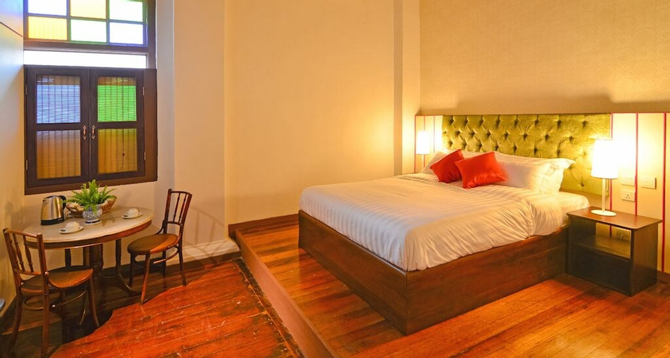 Bedroom 26
