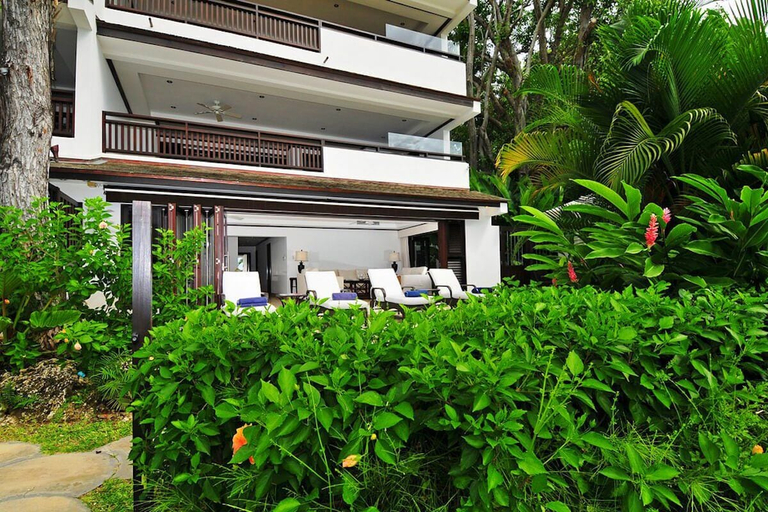 Exterior & Views 2, Coral Cove 11 by Altman