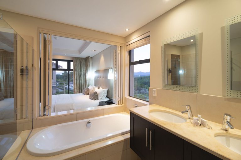 Bathroom 5, Simola Hotel, Country Club & Spa, Eden