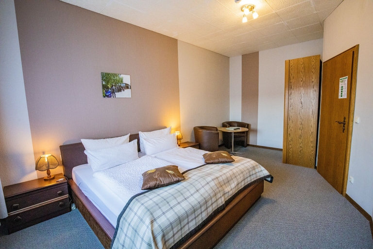 Bedroom 4, Berghotel Waidmannsheil, Waldeck-Frankenberg
