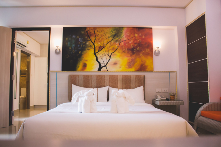 Bedroom 4, Maverick Ratchada Hotel, Din Dang
