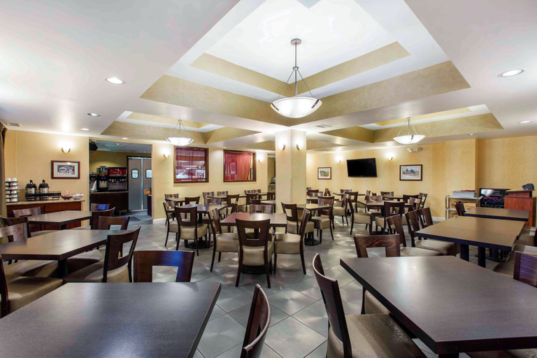 Food & Drinks 4, The Oaks Hotel Paso Robles, San Luis Obispo