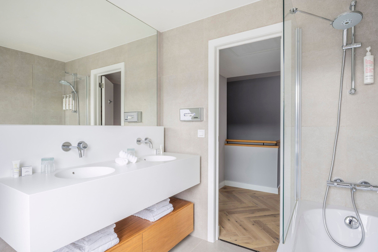 Bathroom 4, Marriott Executive Apartments European Quarter, Bruxelles