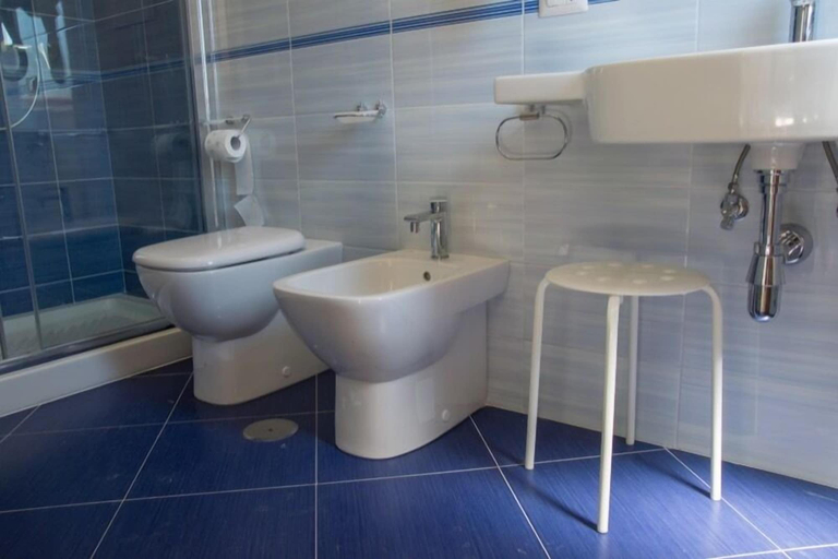 Bathroom 3, Agriturismo L'Oasi, Salerno