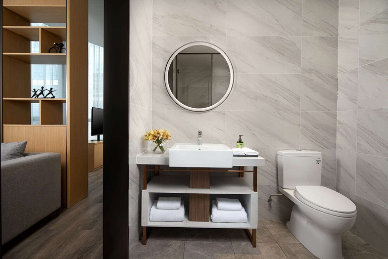 Bathroom 2, Wyndham Garden Guiyang, Guiyang