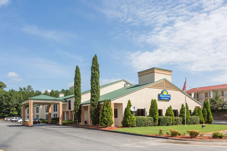 Days Inn & Suites by Wyndham Peachtree Corners/Norcross, Gwinnett