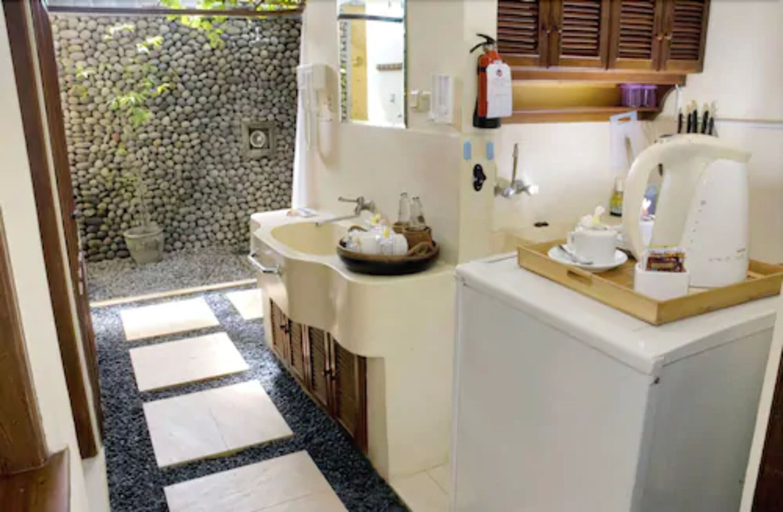 Bathroom 4, Putu Bali Villa and Spa, Badung