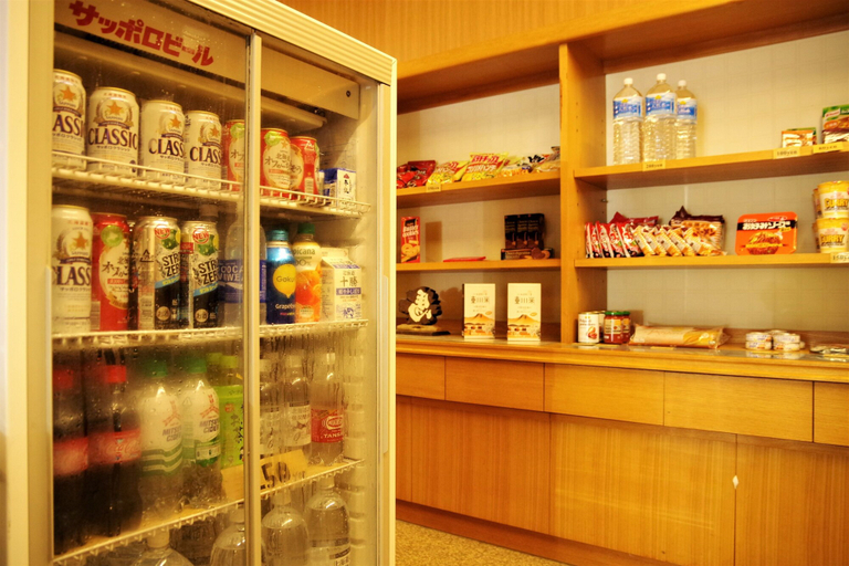 Food & Drinks 5, K's House Hokkaido - Asahidake Onsen Hostel, Higashikawa