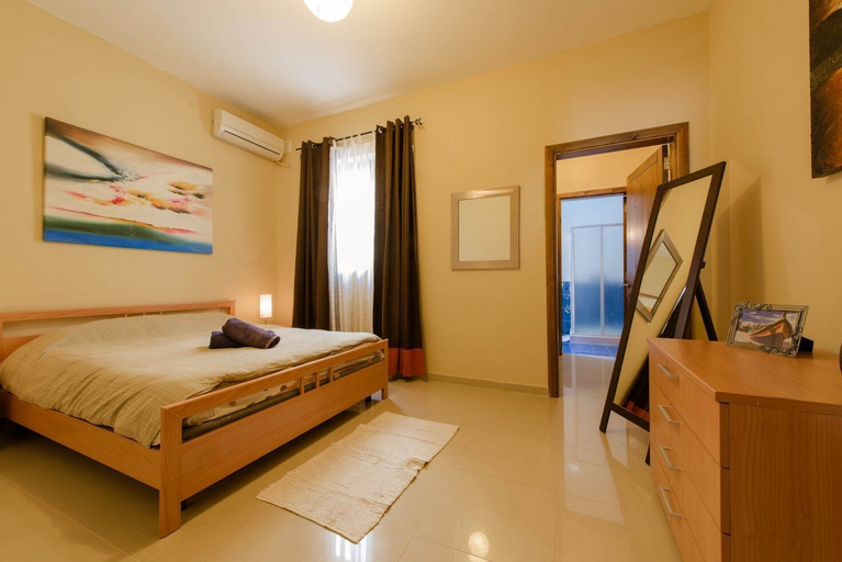 Bedroom 3, Luxury Holiday Apartment IN Qawra, Saint Paul's Bay