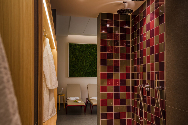 Bathroom 4, IntercityHotel Geneva, Genève