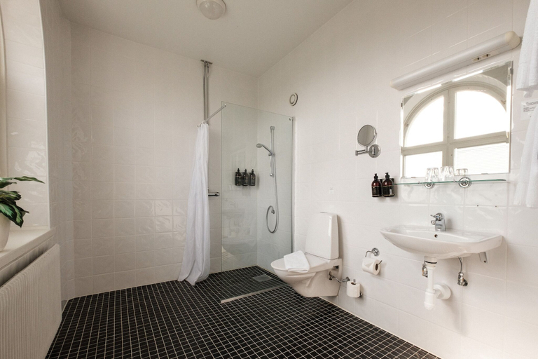 Bathroom 5, Badhotellet, Tranås