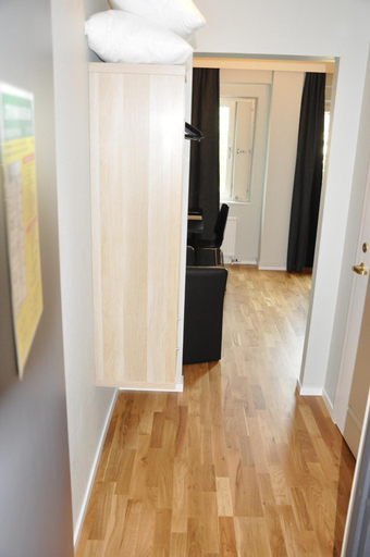 Bathroom 3, City Hotel, Kristinehamn