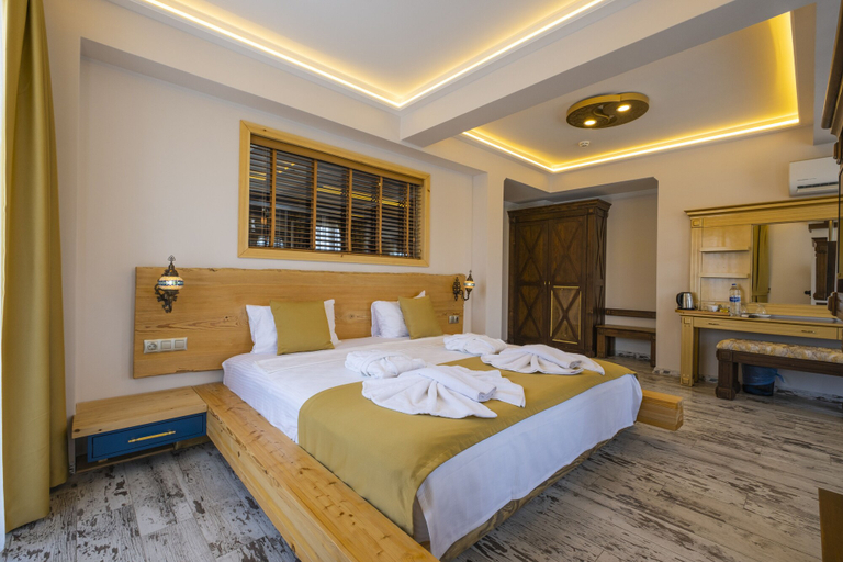 Bedroom 3, Reis Royal Hotel, Fethiye