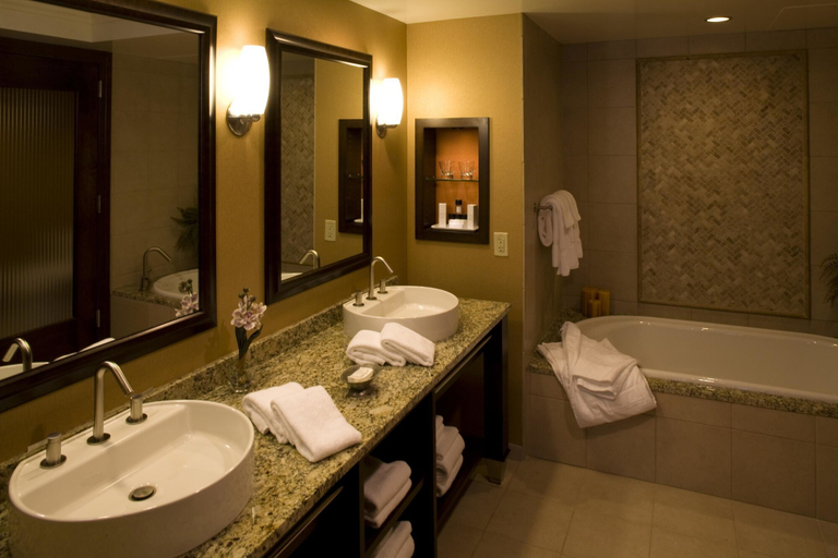 Bathroom 5, Mount Airy Casino Resort - Adults Only 21+, Monroe