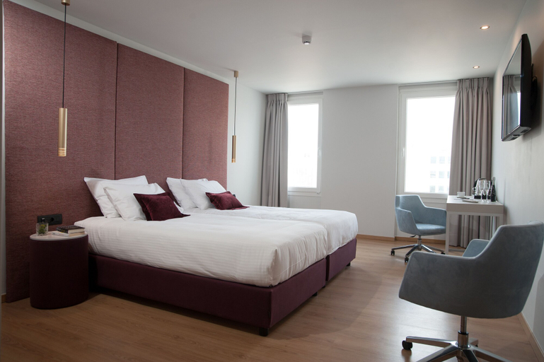 Bedroom 3, Athenaeum Smart Hotel, Attica