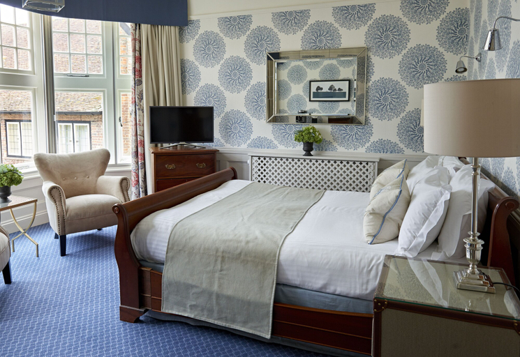 Bedroom 3, The Montagu Arms Hotel, Hampshire