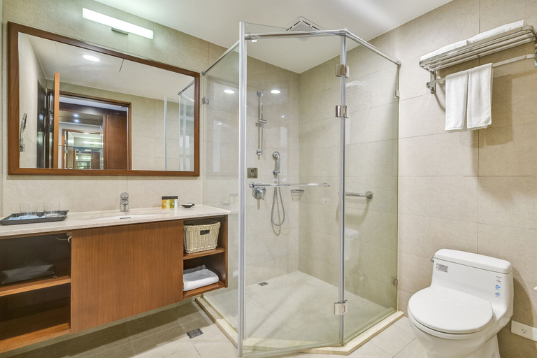 Bathroom 5, Forte Hotel Xizhi, New Taipei City