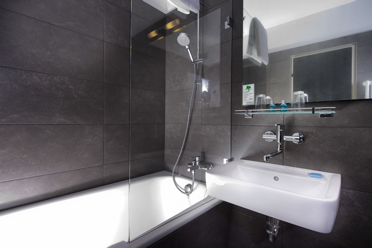 Bedroom 5, Hotel Excelsior Ludwigshafen, Ludwigshafen am Rhein
