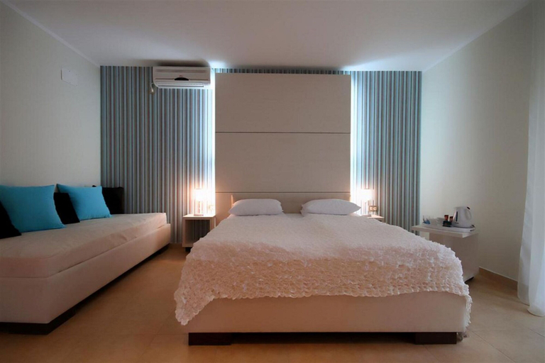 Bedroom 2, Domador Rooms & Apartments