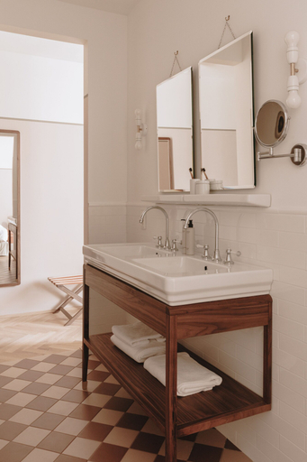 Bathroom 4, Parkhotel Mondschein, a Member of Design Hotels, Bolzano
