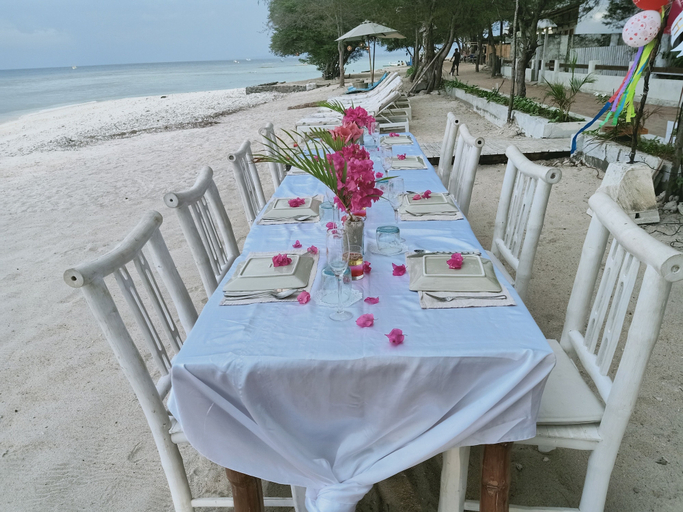 Food & Drinks 5, Villa Coral Flora, Lombok