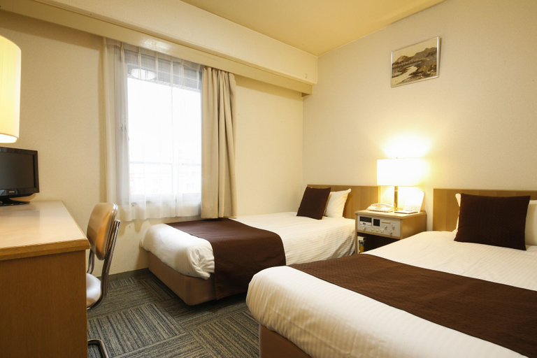 Bedroom 3, Shin Osaka Sunny Stone Hotel, Osaka