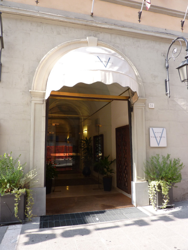 Exterior & Views 2, Vogue Hotel, Arezzo