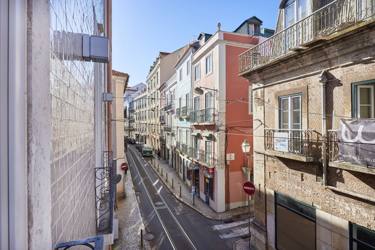 Exterior & Views 2, Lisbon Five Stars Apartments Combro 7, Lisbon