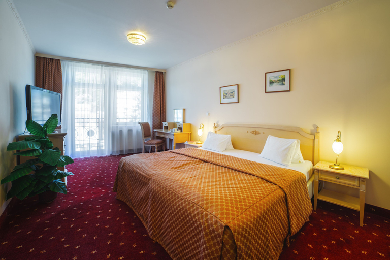 Bedroom 4, Interhotel Central, Karlovy Vary