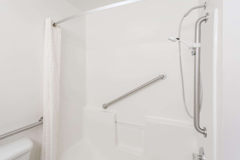 Bathroom 4, Super 8 by Wyndham Driggs, Teton