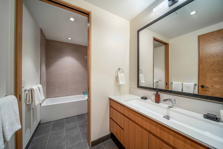 Bathroom 3, One Snowmass - Snowmass Mountain Lodging, Pitkin