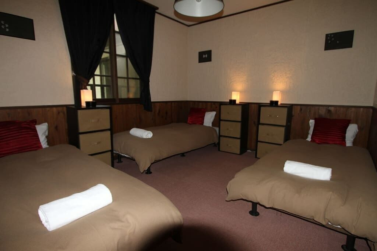 Bedroom 2, Alpine Lodge, Hakuba