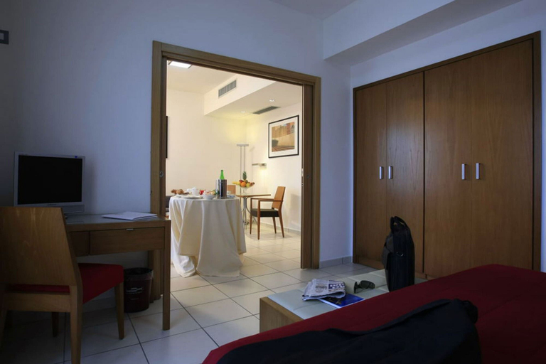 Bedroom 3, La Costiera Hotel, Napoli