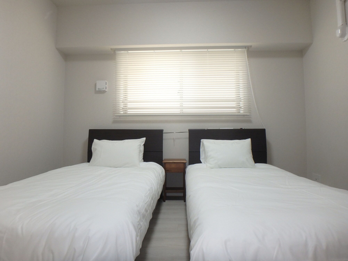 Bedroom 3, buransiera naha akebono puremisuto 1009, Naha