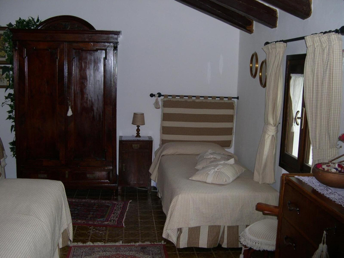 Bedroom 4, B&B Four Winds, Treviso