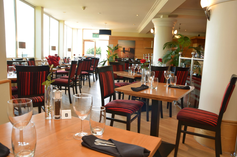 Food & Drinks 3, Riviera Hotel & Holiday Apartments, Poole