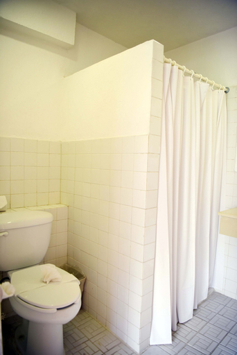 Bathroom 4, Hotel Eloisa centro Puerto Vallarta, Puerto Vallarta