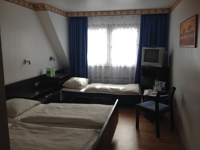 Bedroom 5, Hotel Rheinlust, Rhein-Hunsrück-Kreis